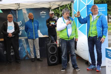 SLOVENSKA BAKLA 2021 08